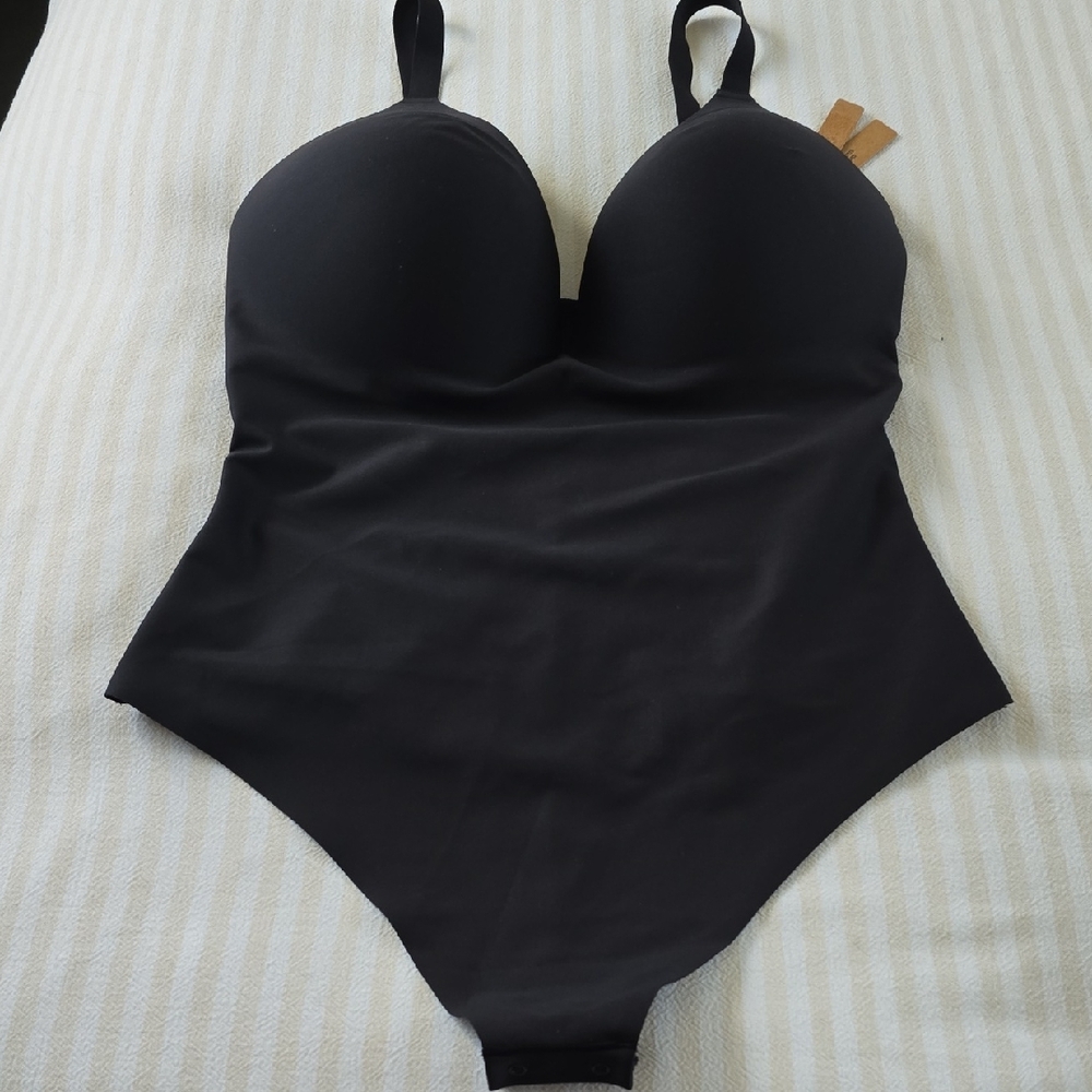 SKIMS Body Super Push-Up Thong Bodysuit Size: 2X Onyx